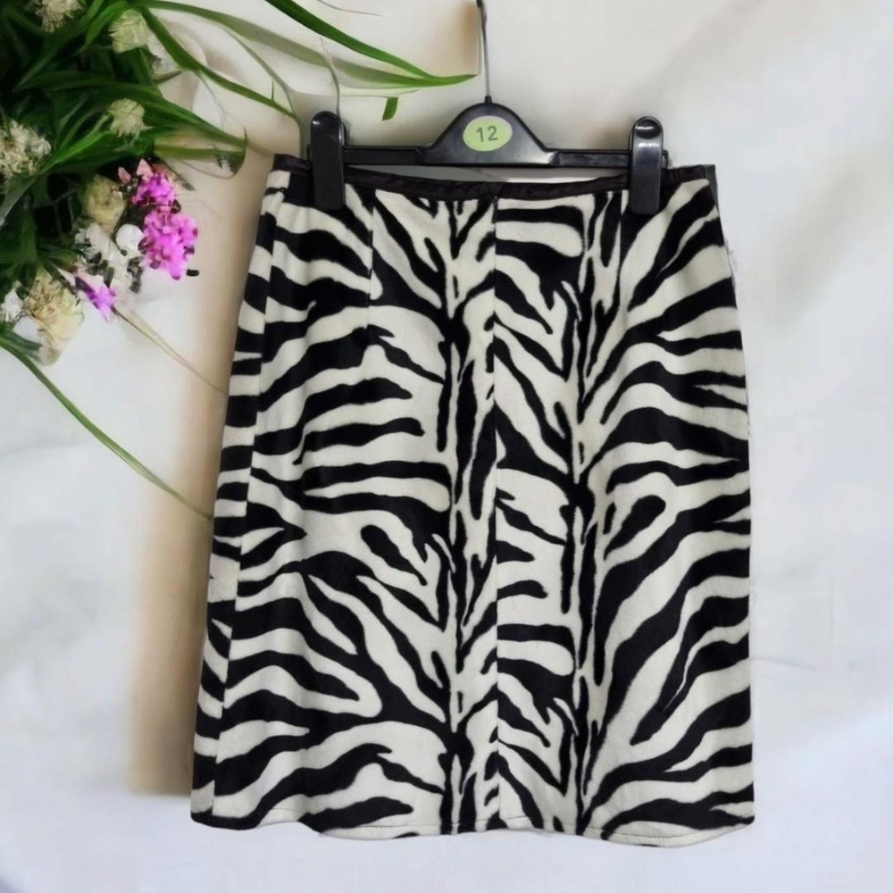 Y2k River Island zebra a line furry feel skirt Uk 12 - Picture 2 of 4